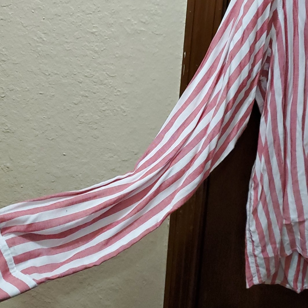 Blouse - Picture 3 of 4